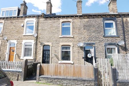 2 bedroom terraced house to rent - Photo 5