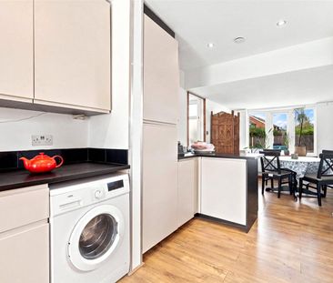 Lee Lotts, Great Wakering, Southend-on-Sea, Essex, SS3 0HB - Photo 6