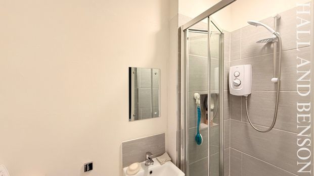 BassStreet, DERBY - Photo 1