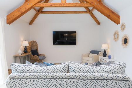 2 bedroom bungalow to rent - Photo 2