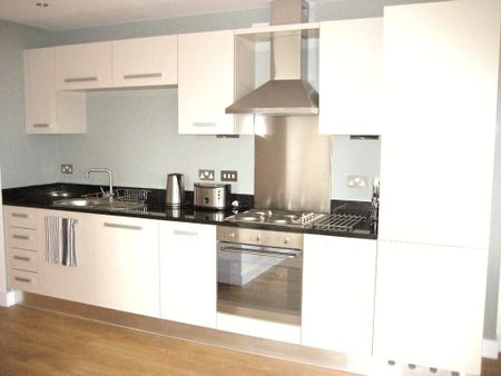 2 bedroom apartment to rent - Photo 4