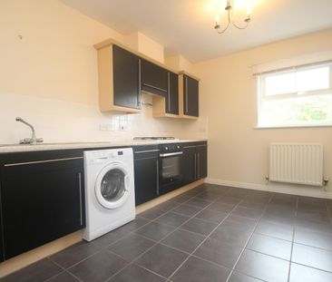 3 bedroom apartment to rent - Photo 5