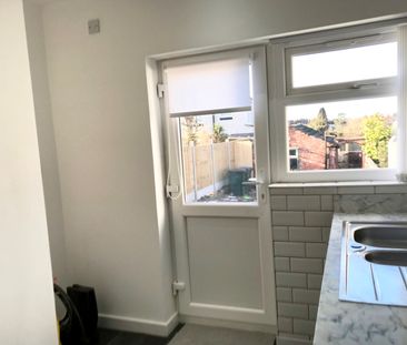 3 Bed Terraced House, Torcross Avenue, CV2 - Photo 6