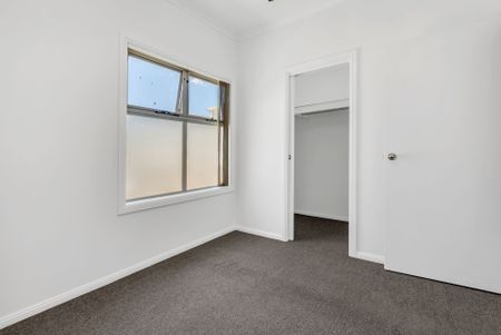 2 Bedroom townhouse in the heart of Munno Para - Photo 5