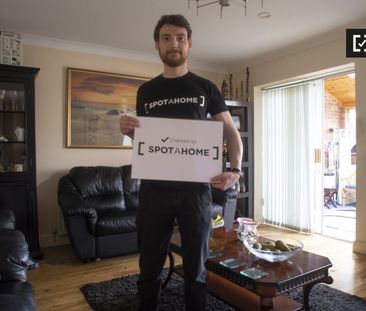 Room for rent in cosy 2-bedroom house in Citywest - Photo 1