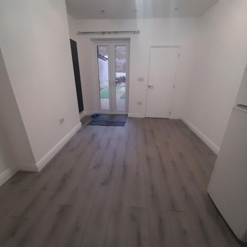 3 bedroom House To Let - Photo 1