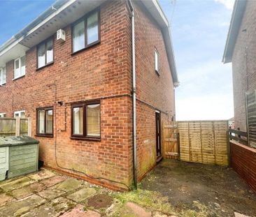 2 bedroom semi-detached house to rent - Photo 6