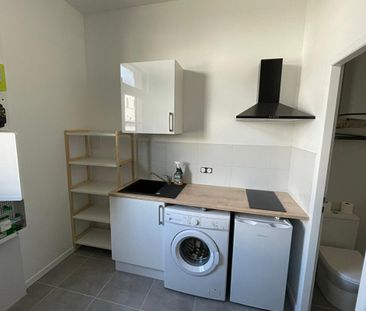 STUDIO MEUBLE - QUARTIER BORDEAUX TONDU - Photo 3