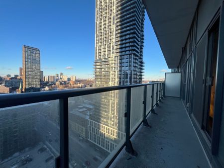 For Lease - 159 Dundas Street Unit# 2208, Toronto, Ontario - Photo 5