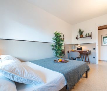 Carrer de Garcilaso, Barcelona, Catalonia 08027 - Photo 2