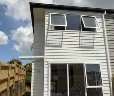 Modern Town house in Mangere East! - Photo 2