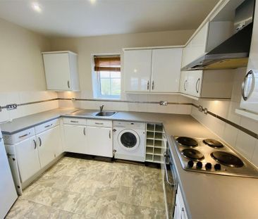 2 bedroom apartment to rent - Photo 6