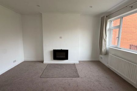 36 Cumberland Drive, Dundonald - Photo 3