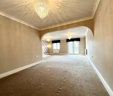 4 bedroom semi-detached house to rent - Photo 4