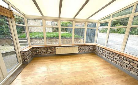 Deepwell Avenue, Halfway, Sheffield, S20 - Photo 5