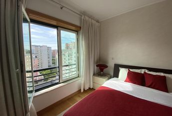 4 Bedroom Apartment with parking, Telheiras, Lisboa