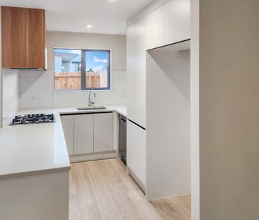 Takanini - New Build 3 bedroom Townhouse - Photo 3
