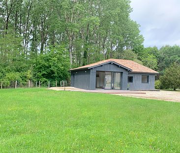 A LOUER MAISON T5 DE 95 M2 AVEC JARDIN - SECTEUR BAZAS - Photo 1