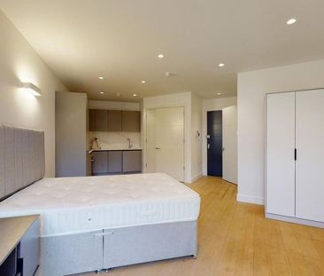 Studio to rent - Photo 6