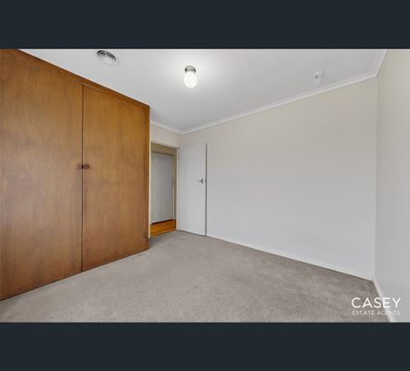 8 Ash Street, Cranbourne, Vic 3977 - Photo 5