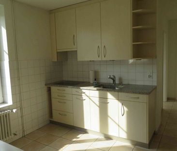 4 Zimmer, 94 m², 1. Stock - Photo 2