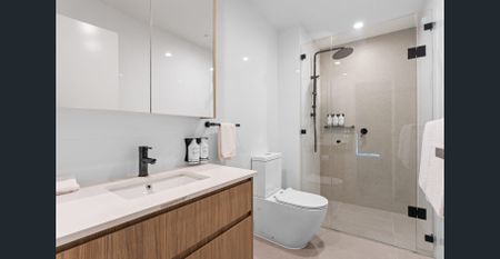 Luxury Unfurnished 2bedroom unit - Photo 5