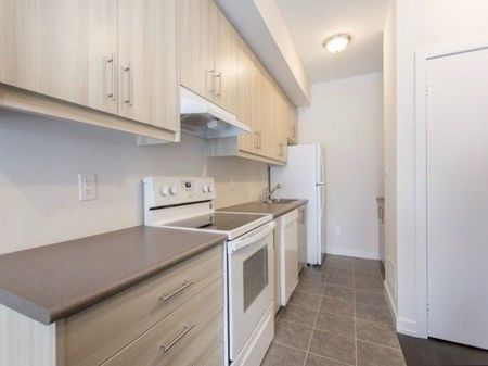 For Lease - 2059 Weston Road Unit# 38, Toronto, Ontario - Photo 2
