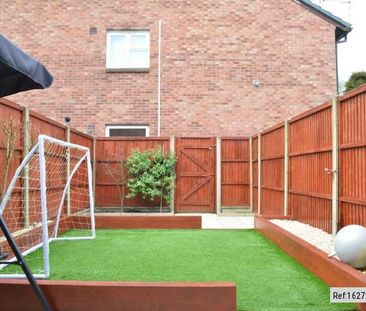 2 bedroom terraced house to rent - Photo 2