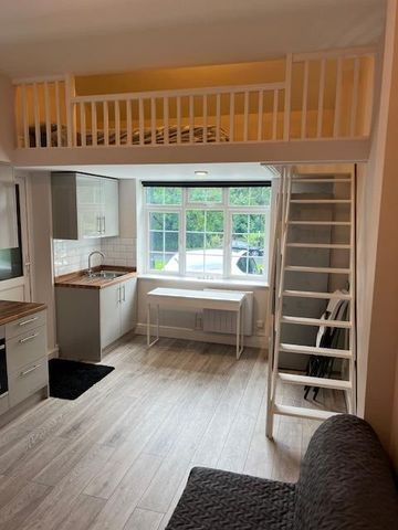 Room in a Shared House, Croham Road, CR2 - Photo 5