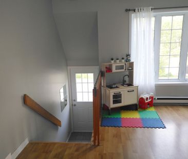 4 1/2 De Style Condo (1er étage) - Photo 3