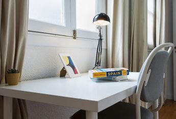 Calle de Alberto Aguilera, Madrid, Community of Madrid 28015