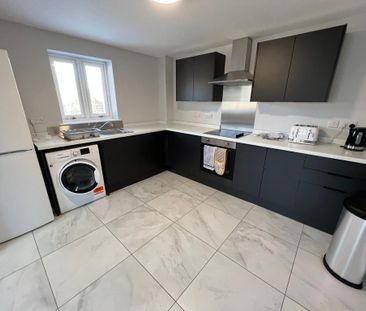 2 bedroom flat to rent - Photo 3