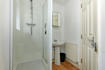 6 bedroom house to rent - Photo 4