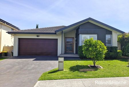 Spacious Modern Family Home in Glenfield - AVAILABLE NOW! - Photo 2