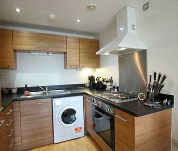 Flat to rent on - Photo 5