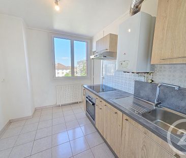 Location Appartement 4 pièces 55m² TROYES 10000 - Photo 3