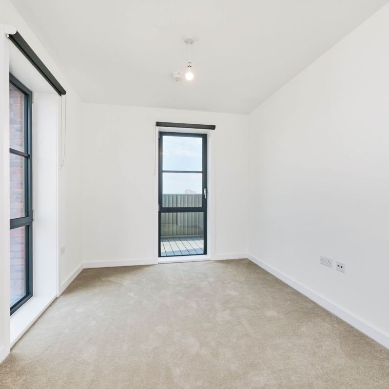 New Road, Dagenham, RM9 - Photo 1