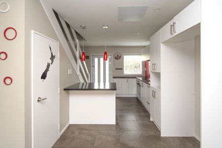 2/452 Worcester Street, Linwood - Photo 5