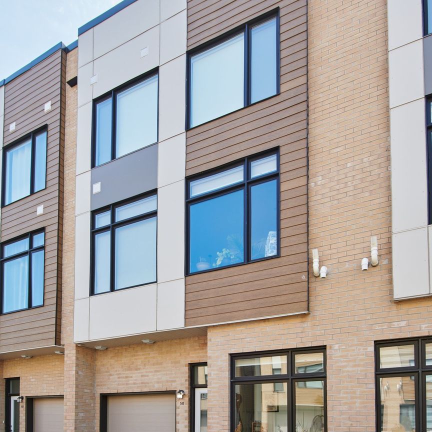 For Lease - 58 CHERRY BLOSSOM Private, Parkway Park - Queensway Terrace S and Area, Ontario - Photo 1