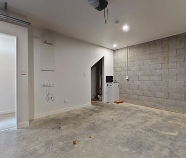 *Quality living in Seatoun Heights awaits—secure your new home now!* - Photo 5