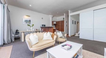 Princes Wharf Paradise - Photo 3