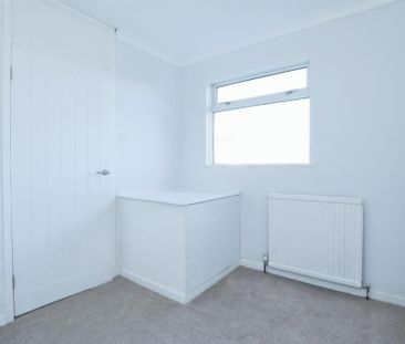 3 bedroom house to rent - Photo 3