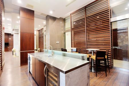 For Lease - 330 Burnhamthorpe Road Unit# 1902, Mississauga, Ontario - Photo 4