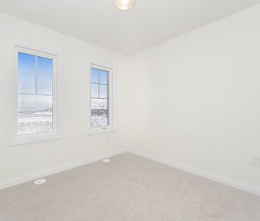 For Lease - 53 STANLEY Avenue, Haldimand, Ontario - Photo 5