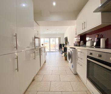 Maindy Road, Cathays - Photo 2