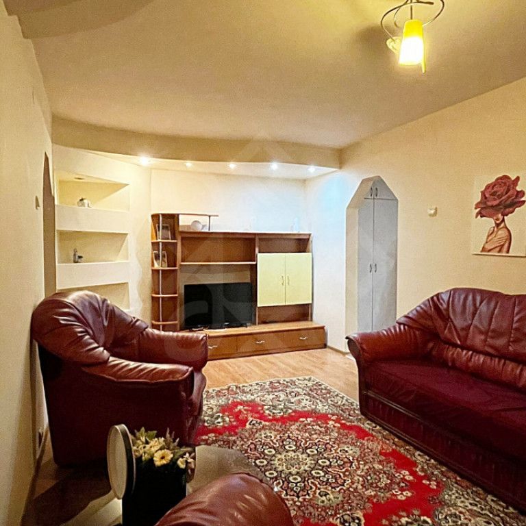 Apartament cu 3 camere de închiriat în Rogerius, Oradea - Photo 1