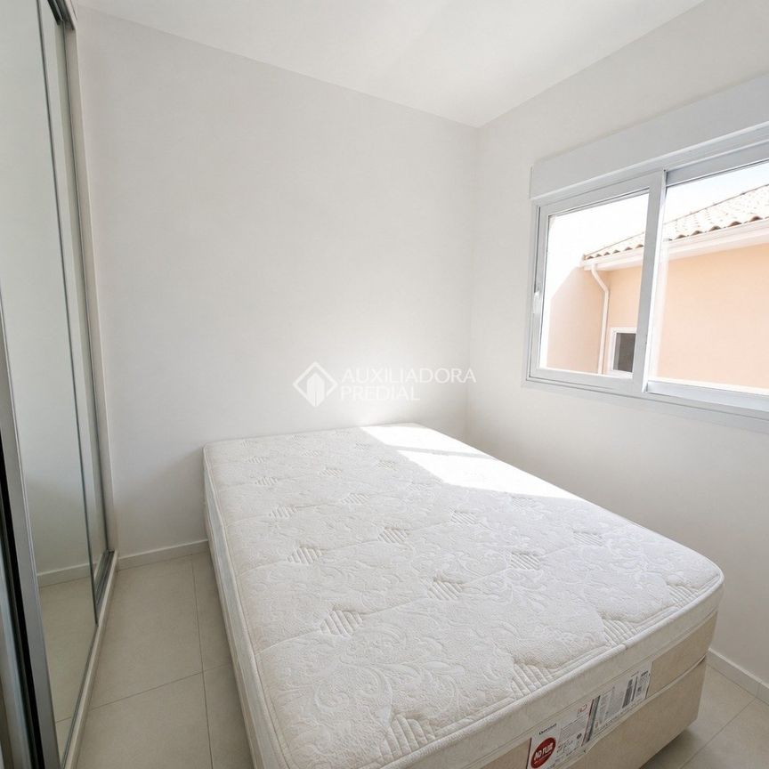 Casa em Condomínio com 3 quartos e 162m² para alugar em Campeche, Florianópolis. - Foto 1
