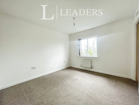 3 bedroom house to rent Greene Way, Salford, M7 - Photo 3