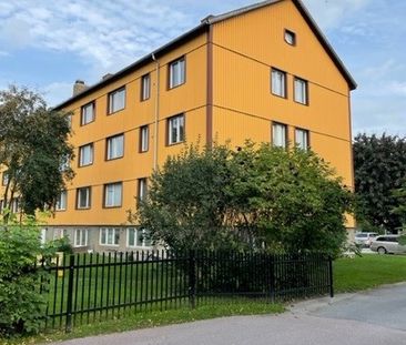 Heljestrandsgatan, Eskilstuna - Photo 4
