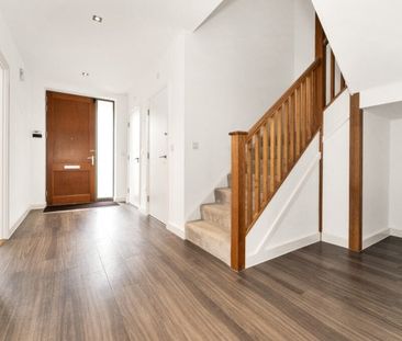 Hobson Road, Trumpington, Cambridge £5,000 pcm ⓘ The monthly or wee... - Photo 1